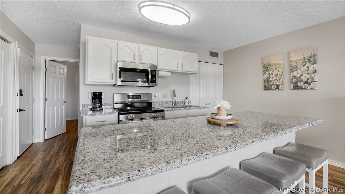 Southwood Shores Condominium - Residential