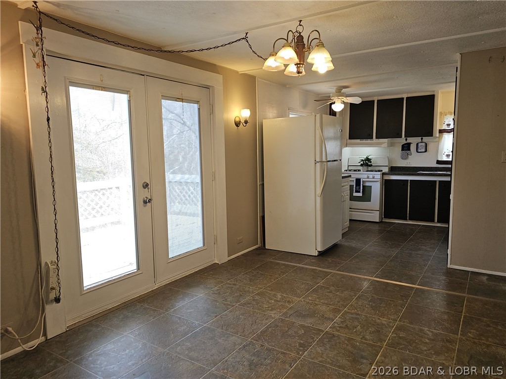 Town N Country - Residential