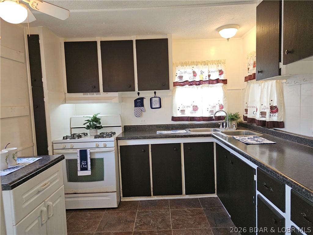 Town N Country - Residential