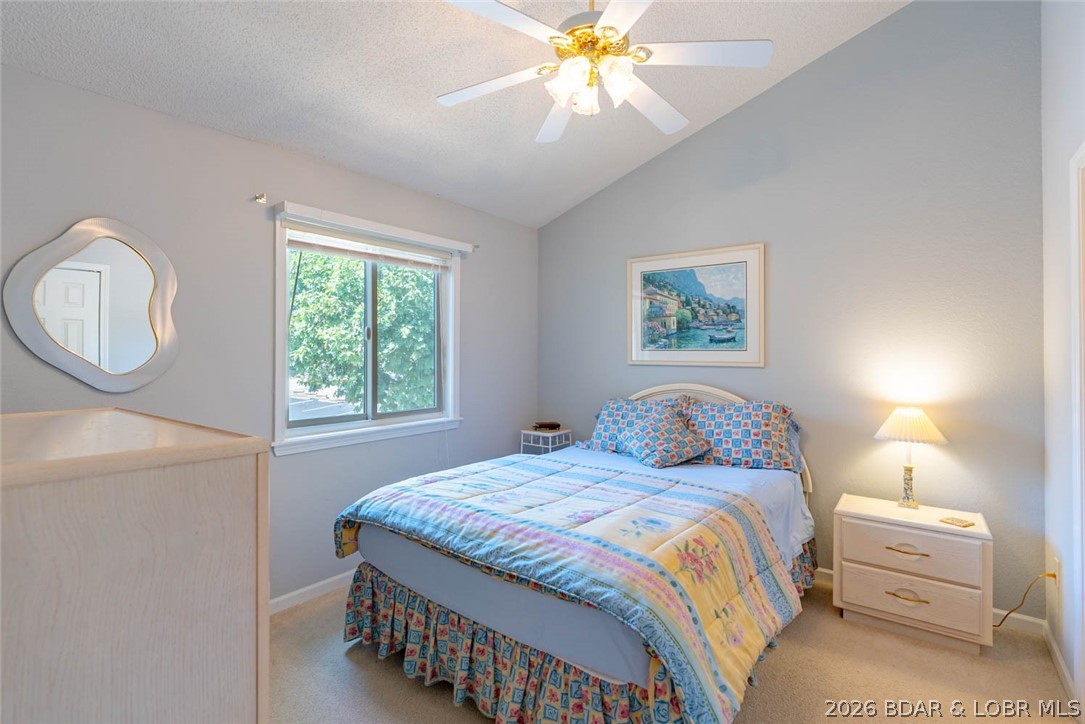 The Willows On The Lake - Residential