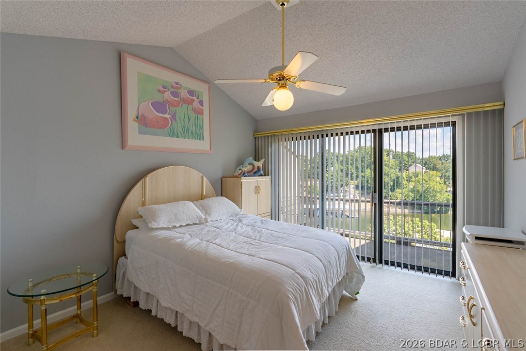 The Willows On The Lake - Residential