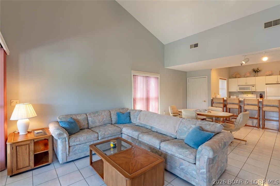 The Willows On The Lake - Residential