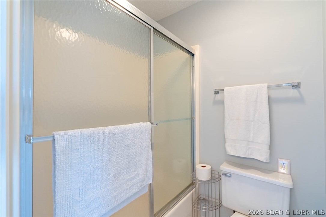 The Willows On The Lake - Residential