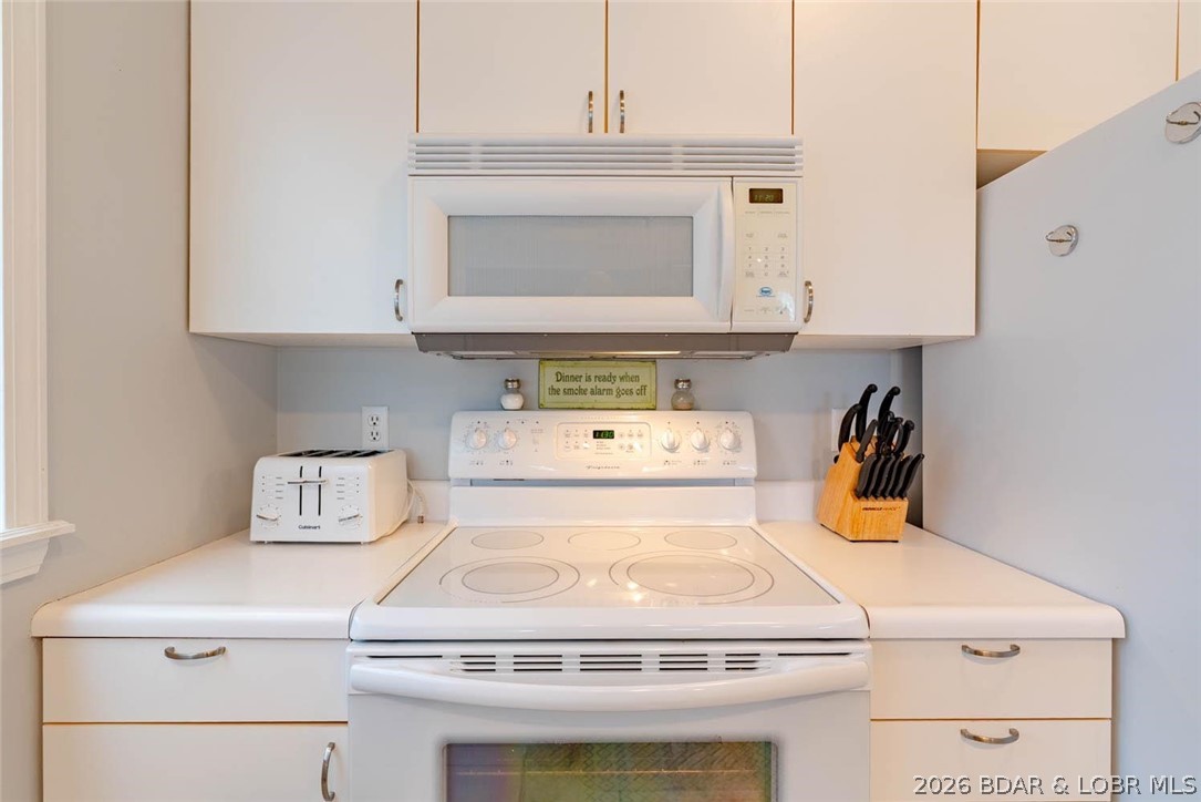 The Willows On The Lake - Residential