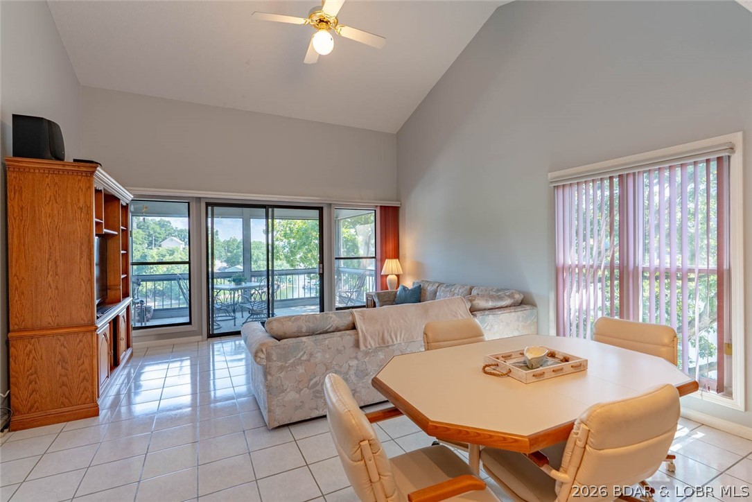 The Willows On The Lake - Residential