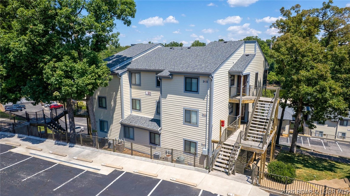The Willows On The Lake - Residential