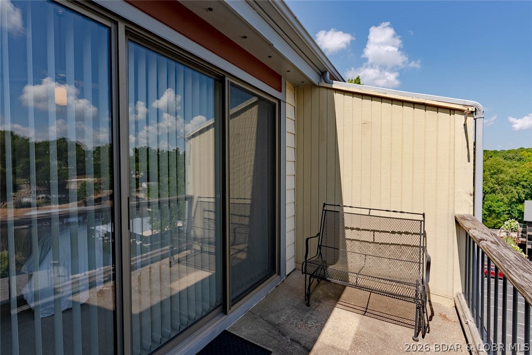 The Willows On The Lake - Residential