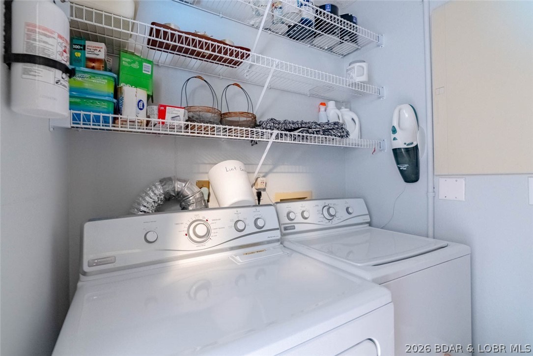 The Willows On The Lake - Residential