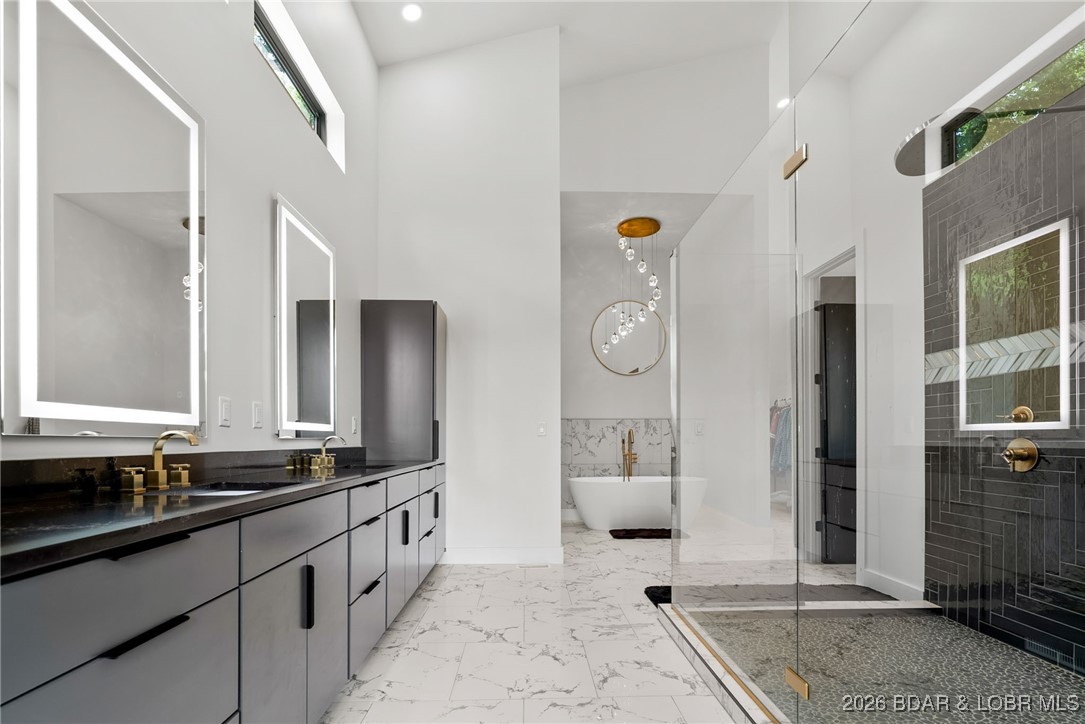 Country Club Estates No. 3 - Residential