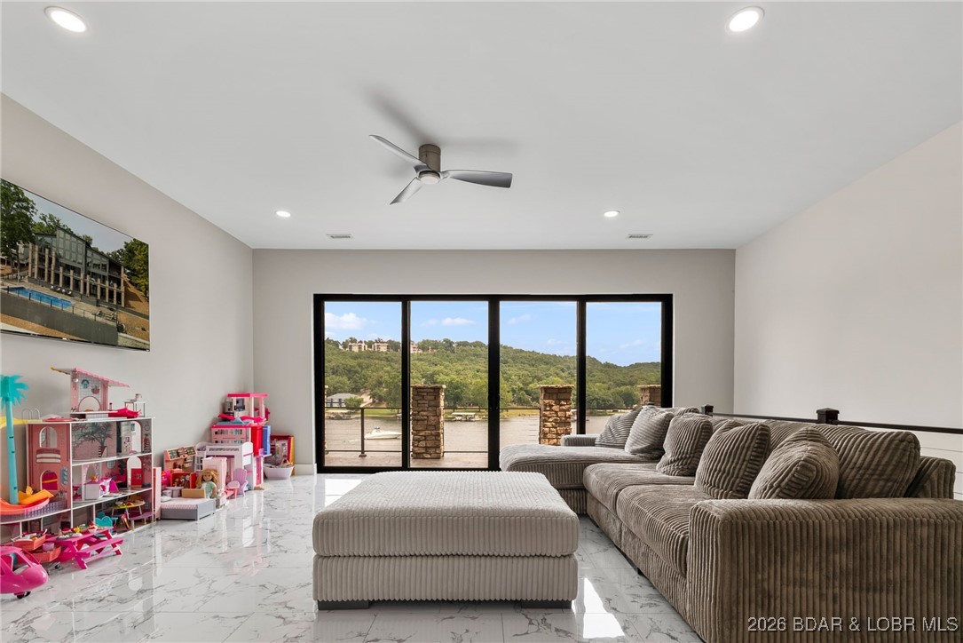 Country Club Estates No. 3 - Residential