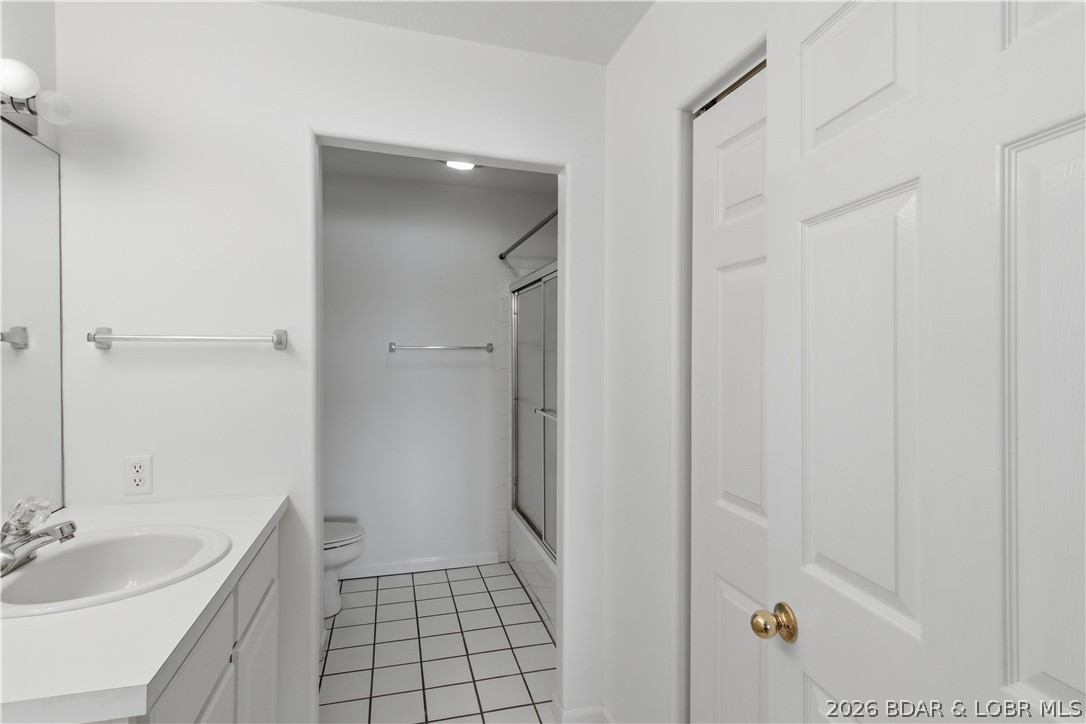 Emerald Bay Condominium - Residential