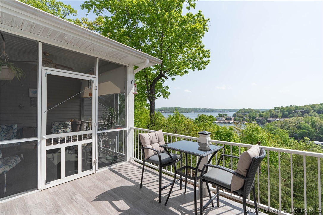 Villas At Grandview - Residential
