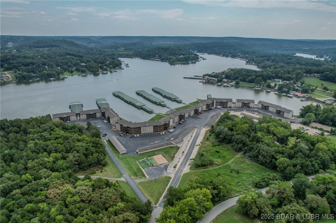 Cedar Glen Condominium - Residential