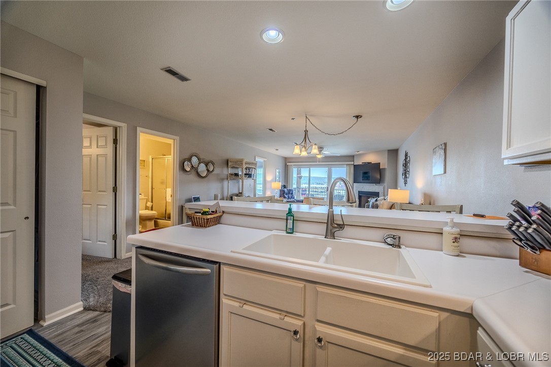 Cedar Glen Condominium - Residential