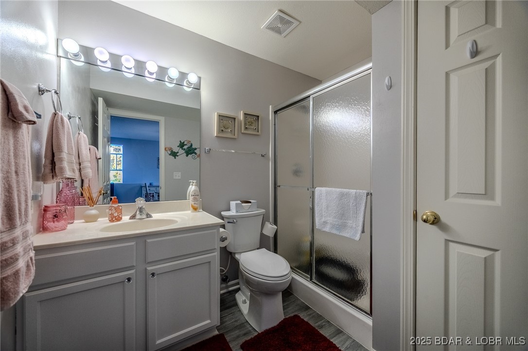 Cedar Glen Condominium - Residential