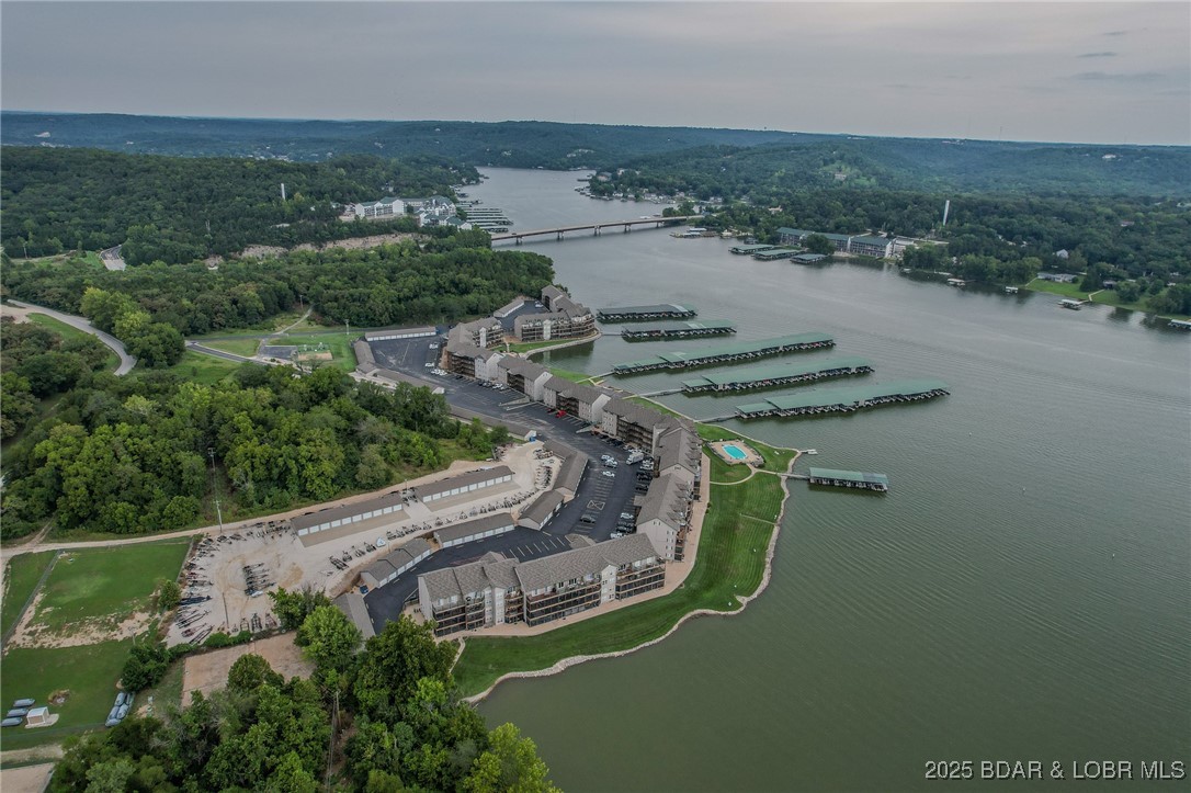 Cedar Glen Condominium - Residential