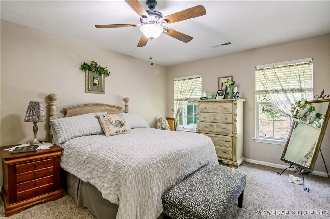 Osage Beach, Missouri 65065, United States, 2 Bedrooms Bedrooms, ,2 BathroomsBathrooms,Residential,Contingent,202674