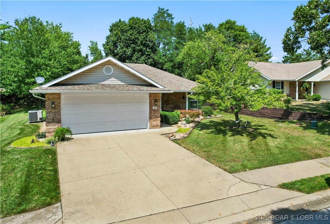 Osage Beach, Missouri 65065, United States, 2 Bedrooms Bedrooms, ,2 BathroomsBathrooms,Residential,Contingent,202674