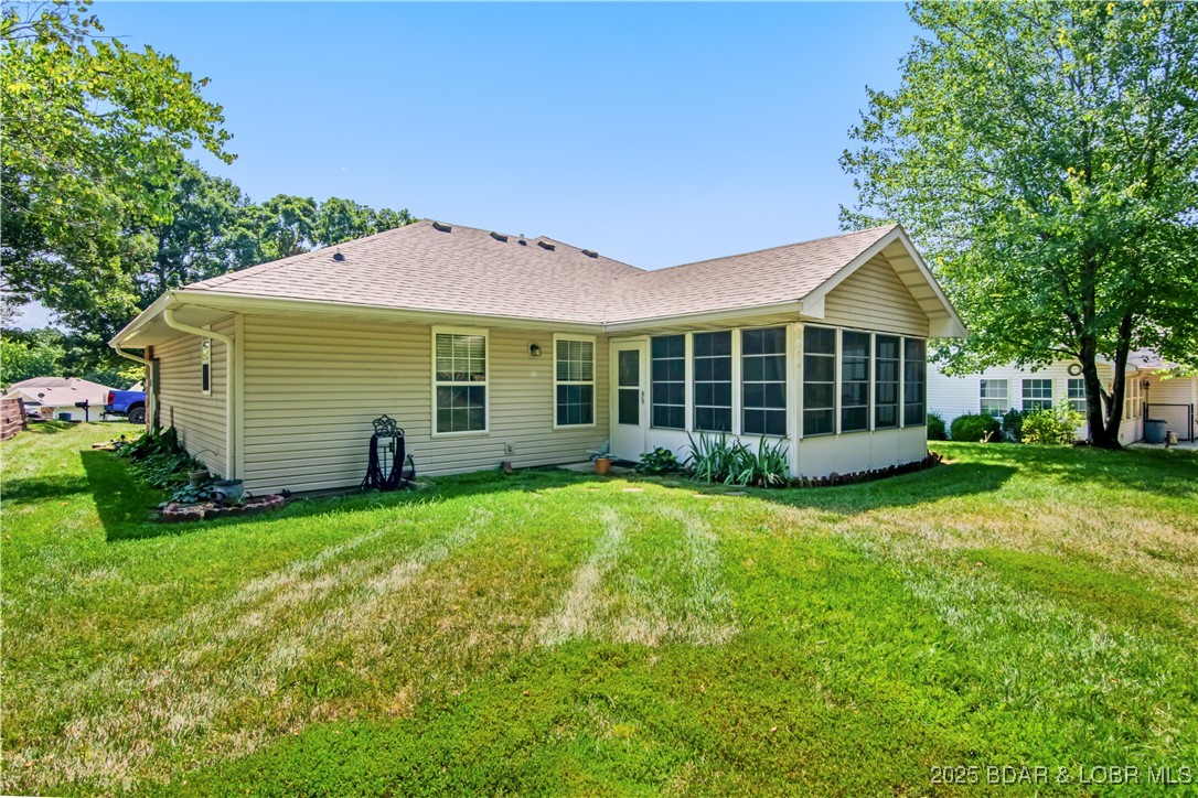 Osage Beach, Missouri 65065, United States, 2 Bedrooms Bedrooms, ,2 BathroomsBathrooms,Residential,Contingent,202674