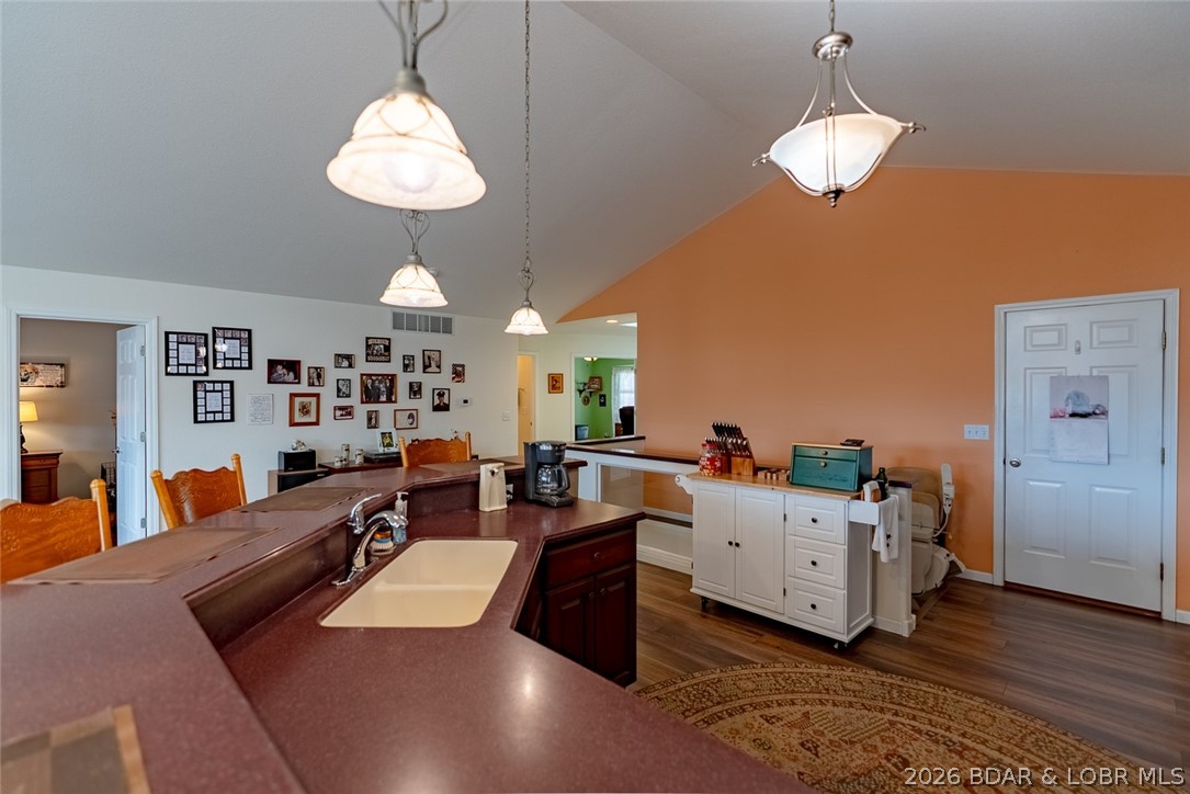 Villas at Grand Glaize - Residential