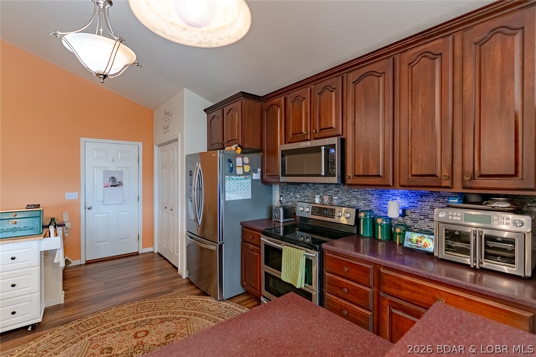 Villas at Grand Glaize - Residential