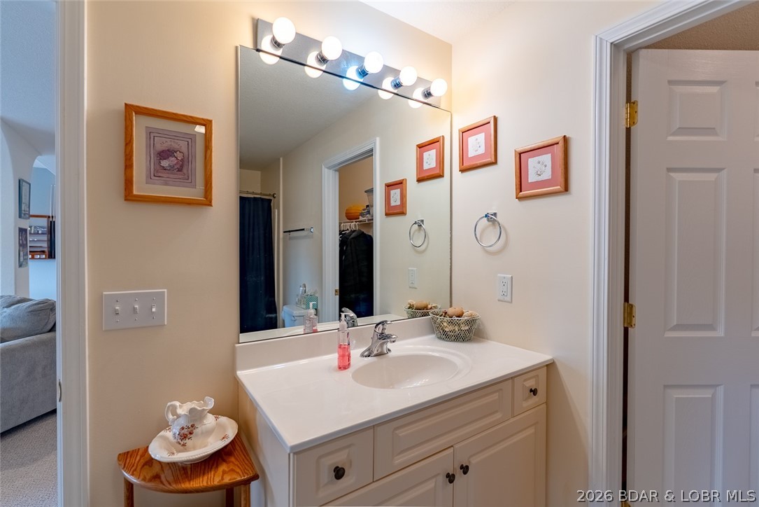 Villas at Grand Glaize - Residential