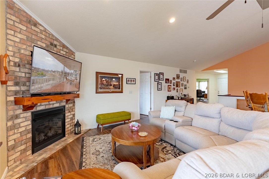 Villas at Grand Glaize - Residential