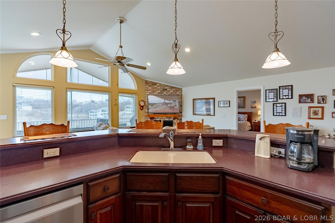 Villas at Grand Glaize - Residential