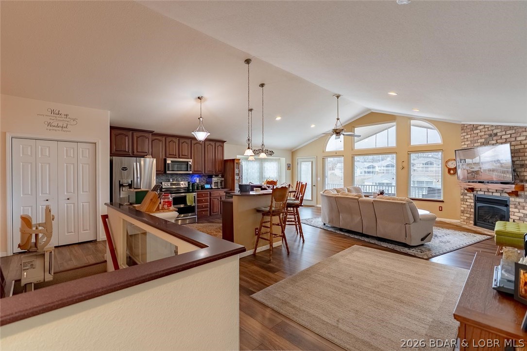 Villas at Grand Glaize - Residential