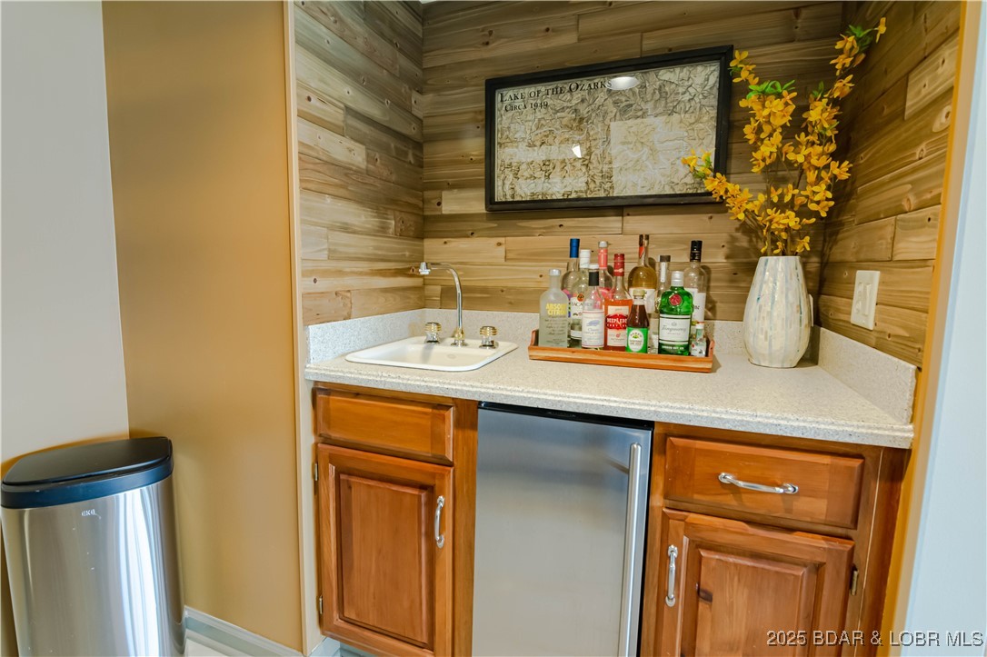 Osage Beach, Missouri 65065, United States, 3 Bedrooms Bedrooms, ,3 BathroomsBathrooms,Residential,Contingent,4186