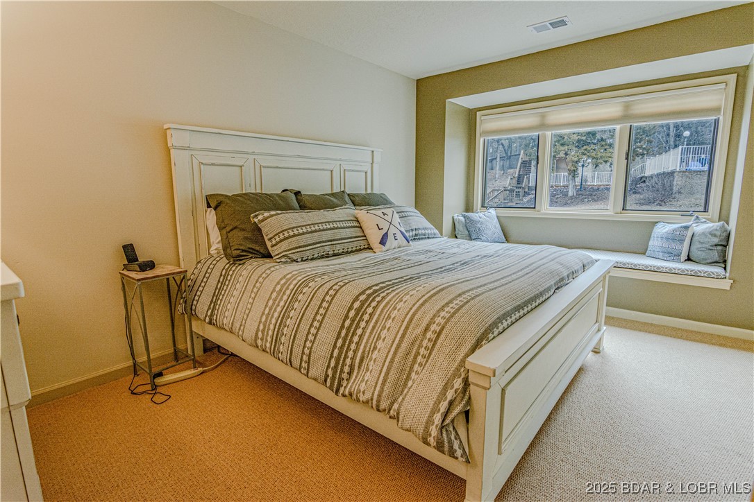 Osage Beach, Missouri 65065, United States, 3 Bedrooms Bedrooms, ,3 BathroomsBathrooms,Residential,Contingent,4186