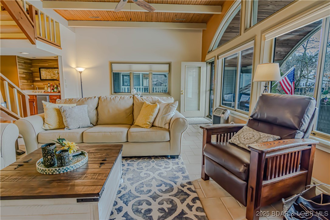 Osage Beach, Missouri 65065, United States, 3 Bedrooms Bedrooms, ,3 BathroomsBathrooms,Residential,Contingent,4186