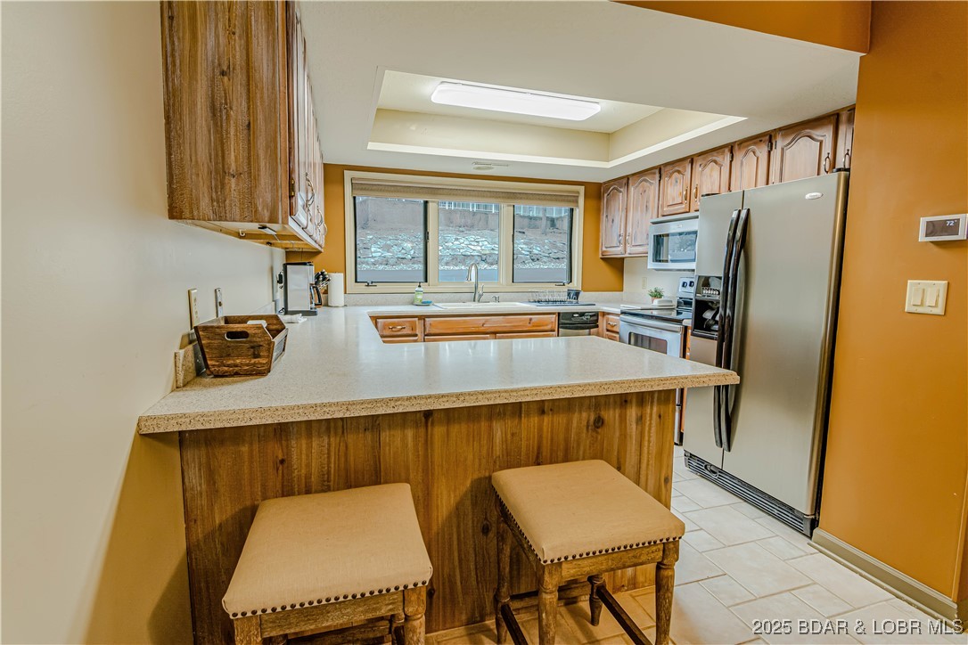 Osage Beach, Missouri 65065, United States, 3 Bedrooms Bedrooms, ,3 BathroomsBathrooms,Residential,Contingent,4186