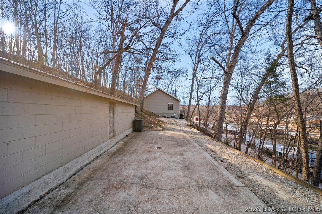 Wises Whispering Oak - Residential