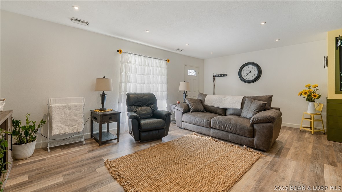 Horseshoe Bend 1 - Residential