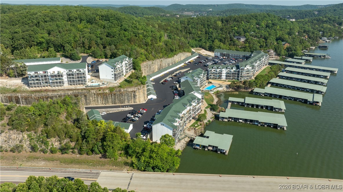 Cedar Heights Condominium - Residential