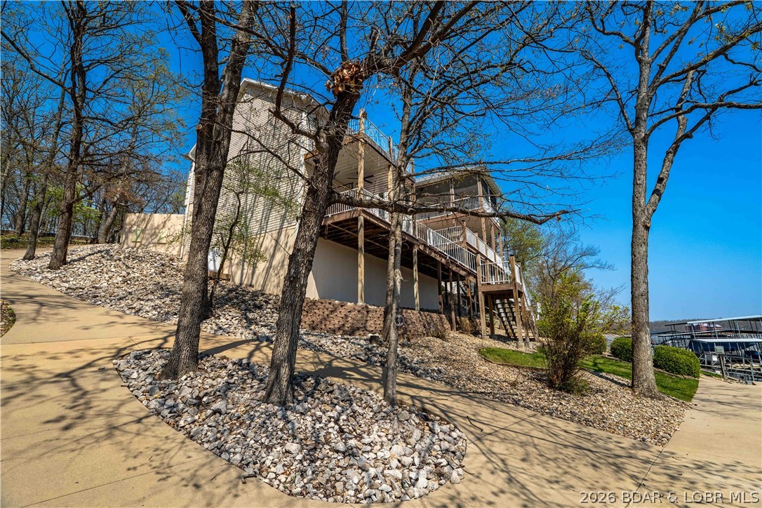 Ledges - Residential