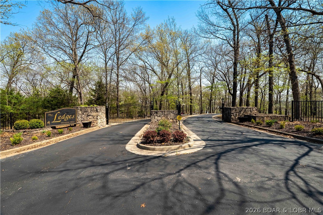 Ledges - Residential