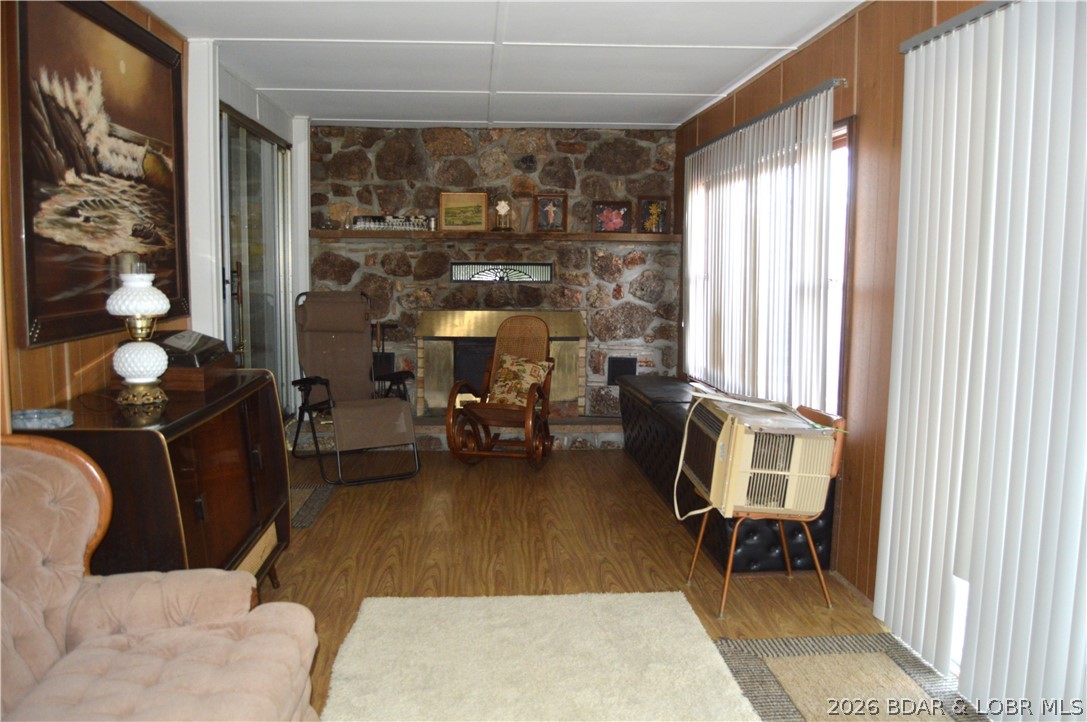 Race Track Bay - Residential