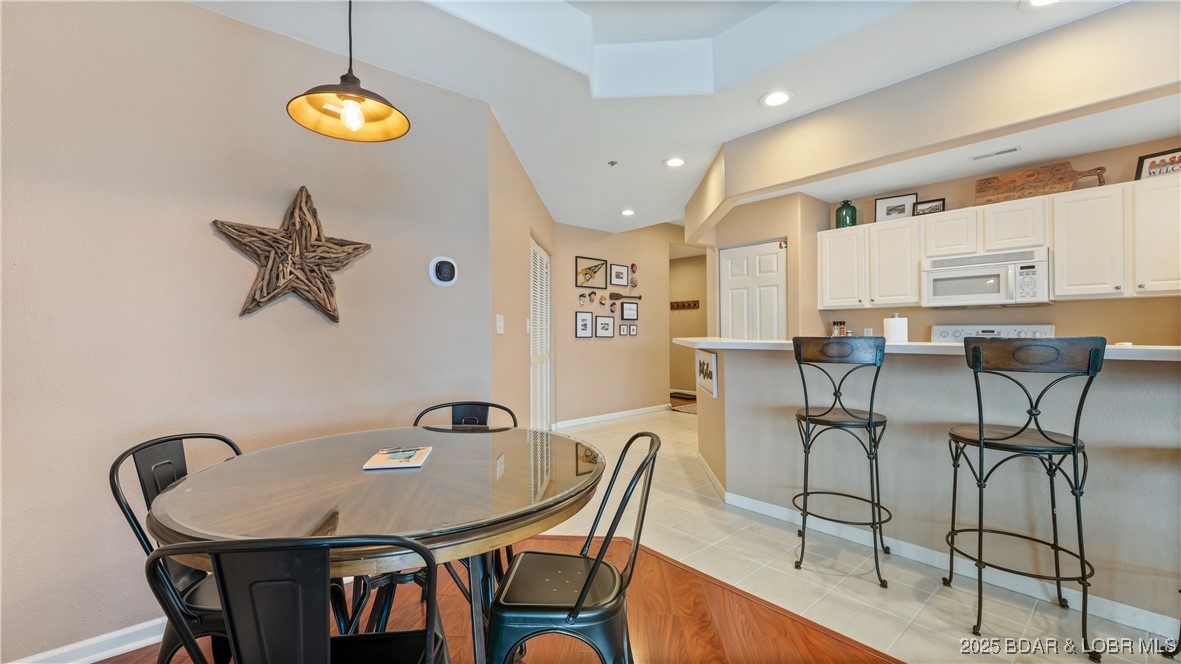 Emerald Bay Condominium - Residential