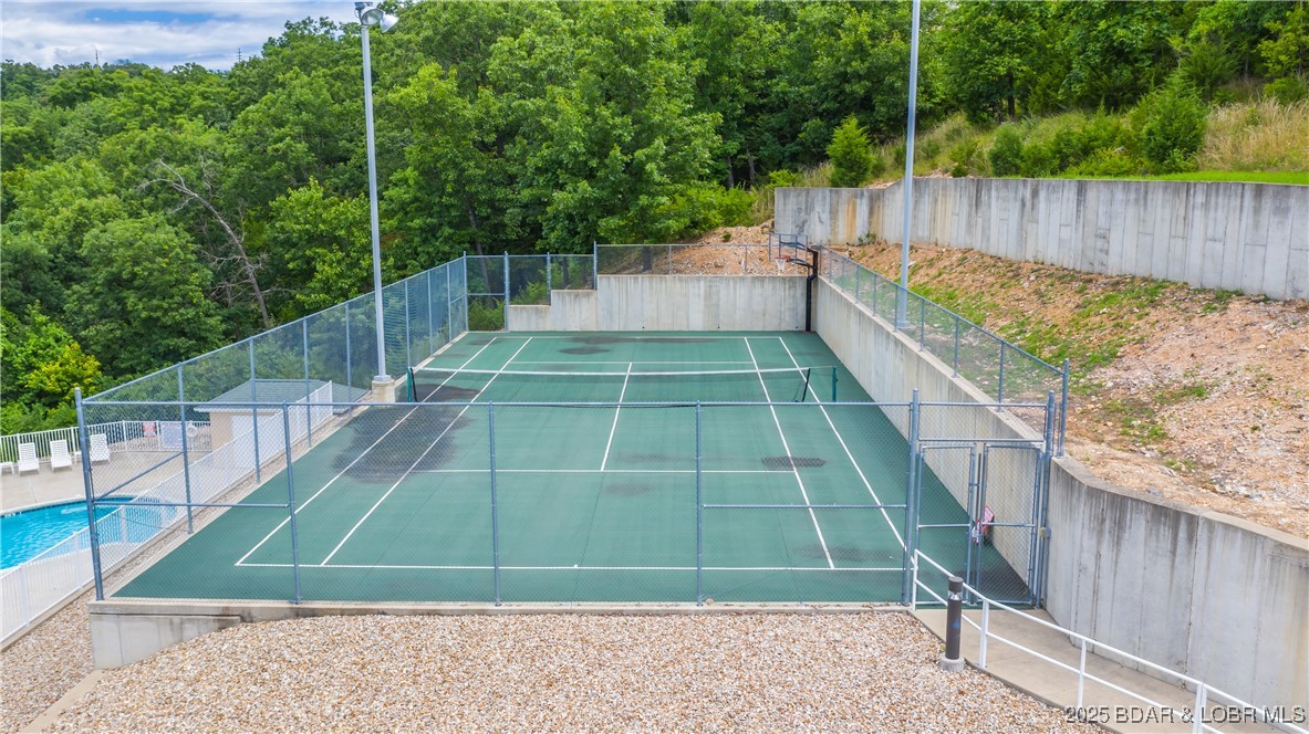 Emerald Bay Condominium - Residential