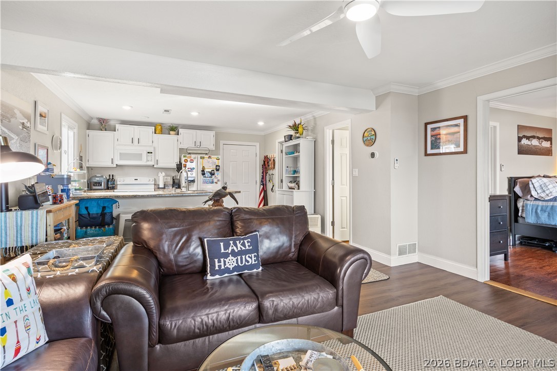 Tara Condominium - Residential