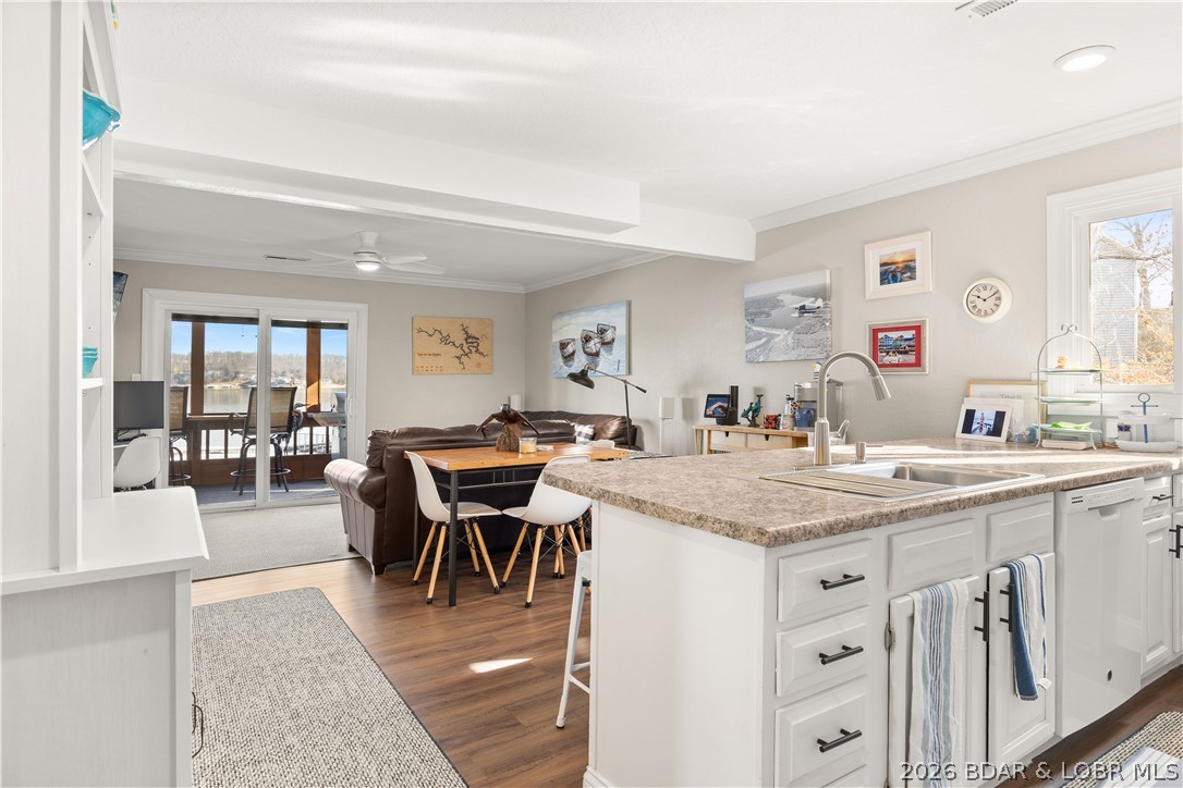 Tara Condominium - Residential