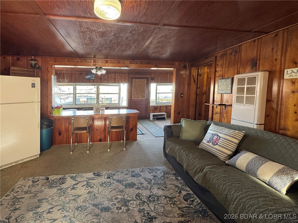 Vacation Hid-A-Way 2 - Residential