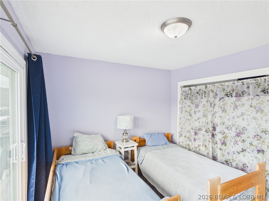 Kenrow Acres - Residential