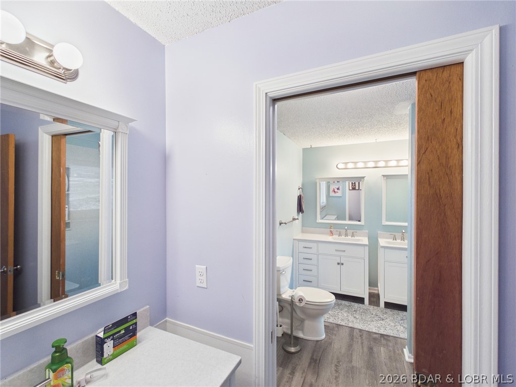 Kenrow Acres - Residential