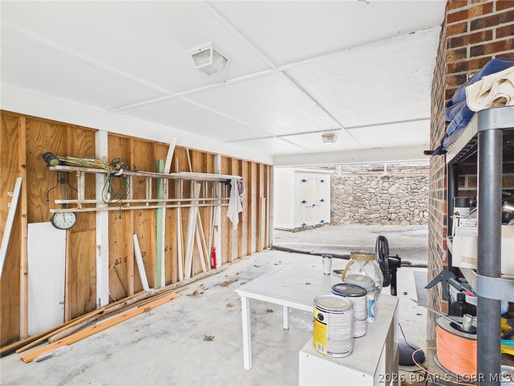 Kenrow Acres - Residential