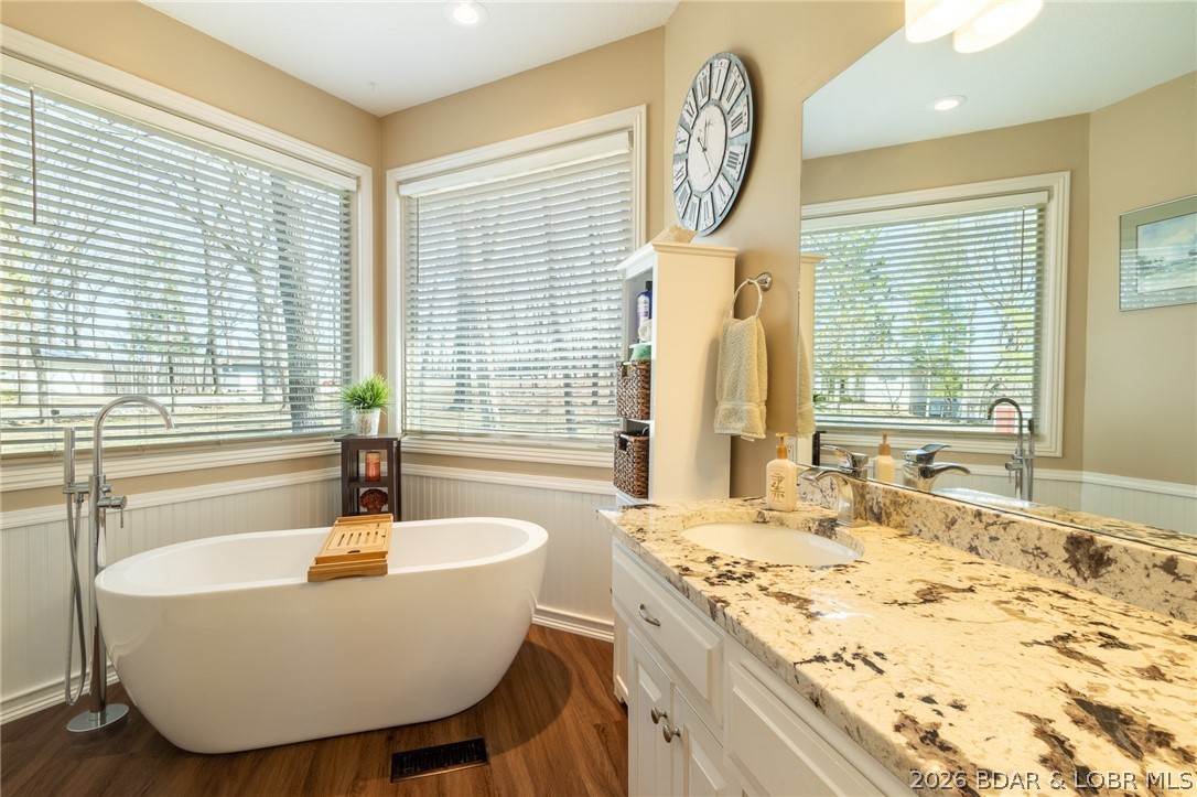 Grand Point - Residential