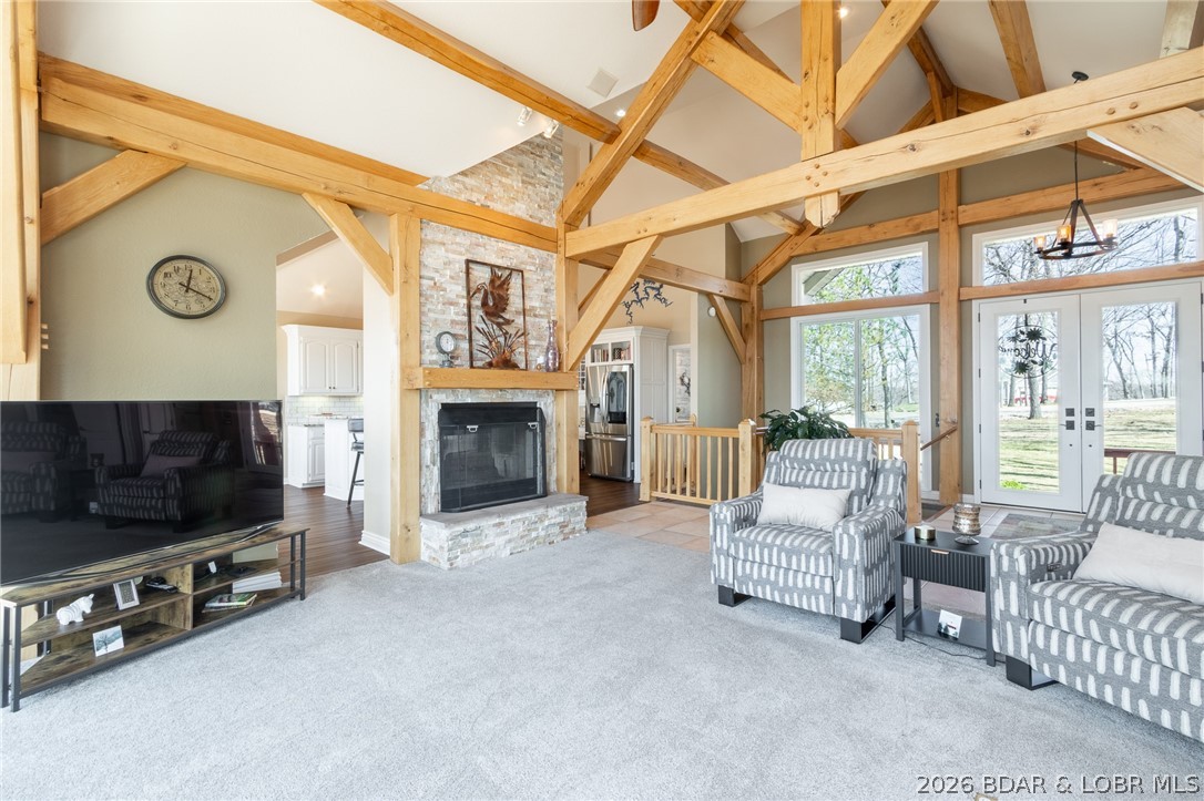 Grand Point - Residential