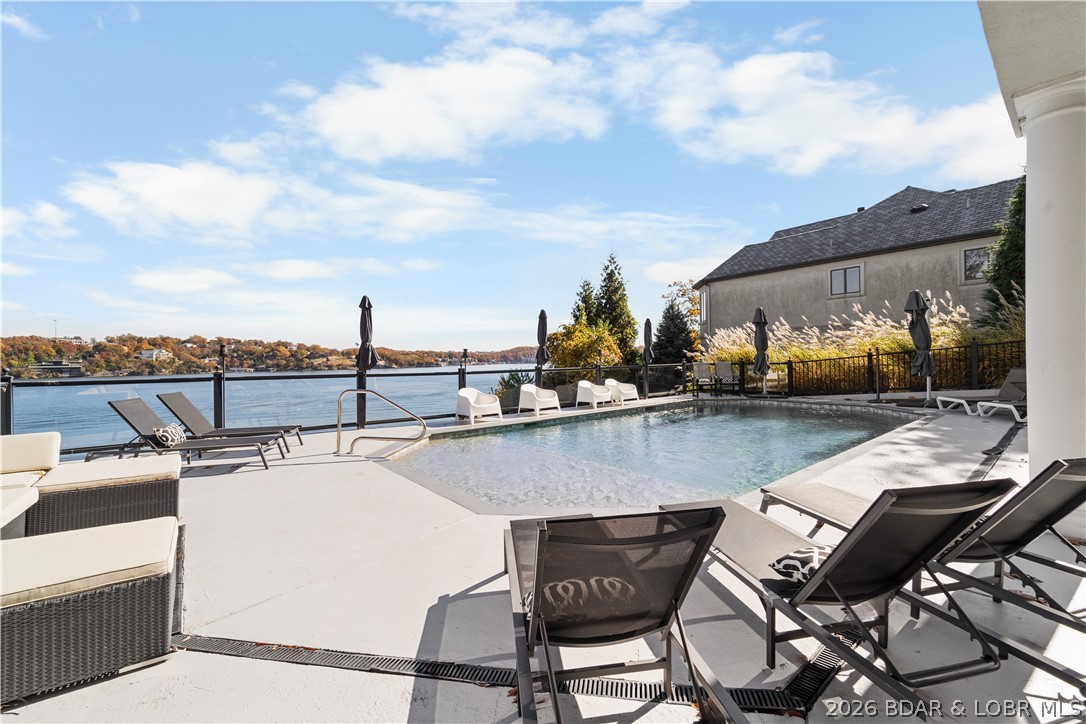 La Riva Est - Residential